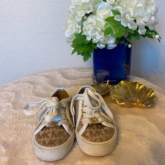 Michael Kors Lil Rita Toddler Tennis Shoes size 6 - Picture 4 of 8
